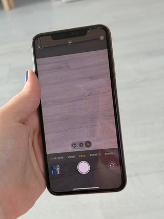 iPhone 11 Pro Max 256GB Oro + accessori