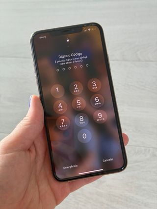 iPhone 11 Pro Max 256GB Oro + accessori