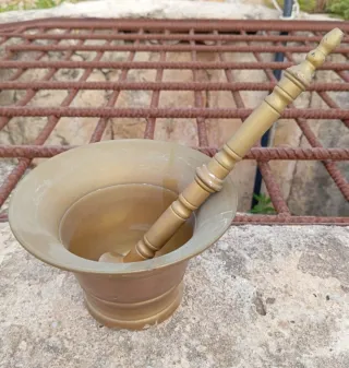 ANTIGUO Almirez, Mortero y mano de bronce