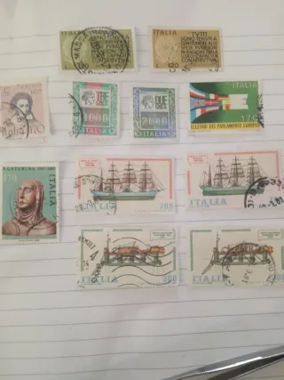 Lotto Francobolli Italiani 1977-1980