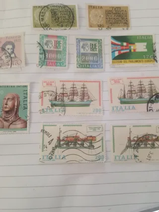 Lotto Francobolli Italiani 1977-1980