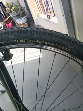 Bicicleta B'TWIN MTB Negra