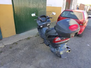 Suzuki Burgman 250 2003