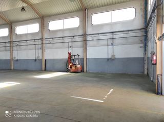 Nave industrial en venta en Rejas en Madrid