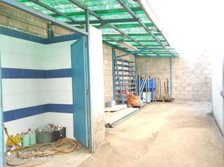 Nave industrial en venta en Rejas en Madrid