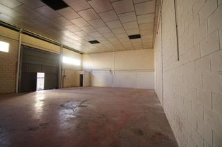 Nave industrial en alquiler en Pla de la Vallonga - Bacarot en Alicante