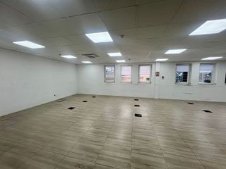 Oficina en alquiler en Tres Olivos - Valverde en Madrid