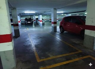 Garaje en venta en La Creu del Grau en Valencia