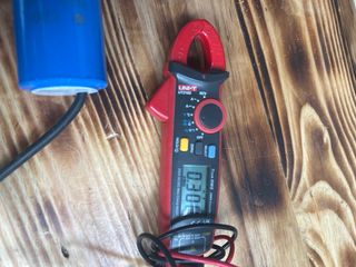 Condensador 300uF 0.3mF 250V AC Monofásico