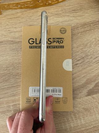 iPhone 11 Pro Max 70% Batteria + Caricabatterie Wireless