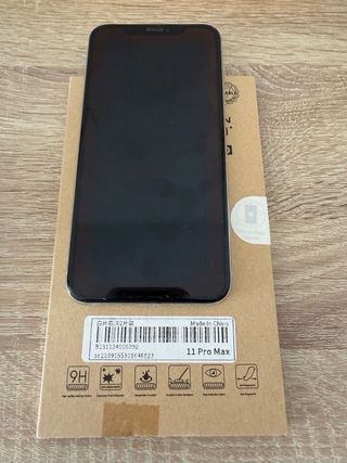 iPhone 11 Pro Max 70% Batteria + Caricabatterie Wireless