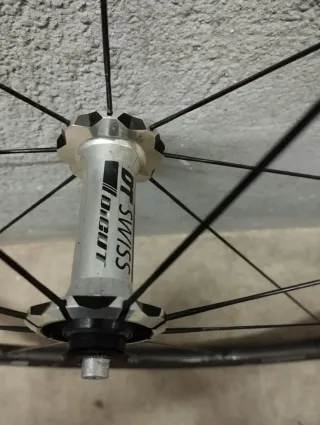 Ruedas DT Swiss  bujes rr20dicut aro carbono Shima