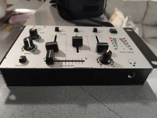 Mesa de mezclas PROMIX 50S