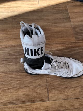 Lote 2 pares zapatillas Adidas y Asics