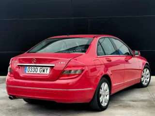 Mercedes-Benz Clase C 2010