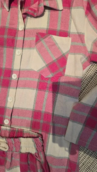 Conjunto camisa cuadros con pantalón bombacho