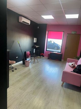 Local comercial en alquiler en Capellanía - Retamar en Alhaurín de la Torre