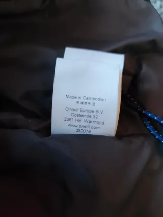 Abrigo O'Neill azul y negro