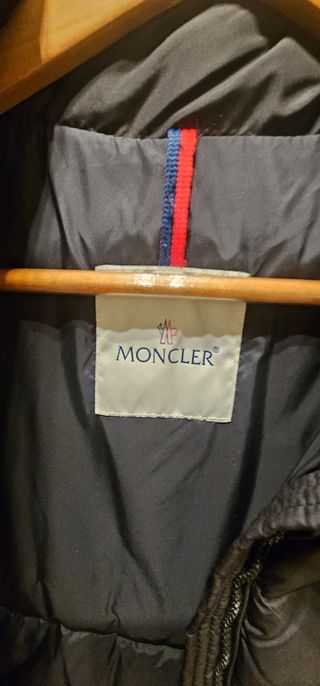 Chaqueta Moncler Negra original