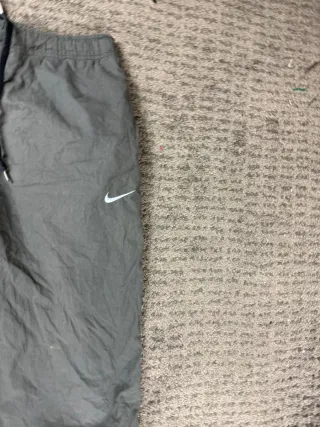 ¡¡OFERTA!! Talla M Pantalón Nike Impermeable