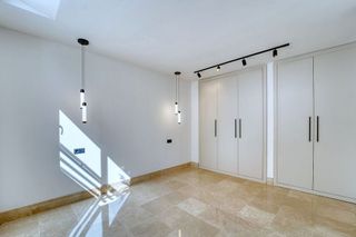 Casa adosada en alquiler en Nueva Andalucía centro en Marbella