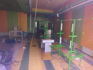 Local comercial en venta en Pueblo Nuevo en Madrid