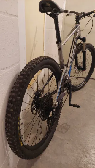 Bicicleta de Montaña Giant Anthem