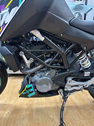 KTM DUKE 125 5000 kms