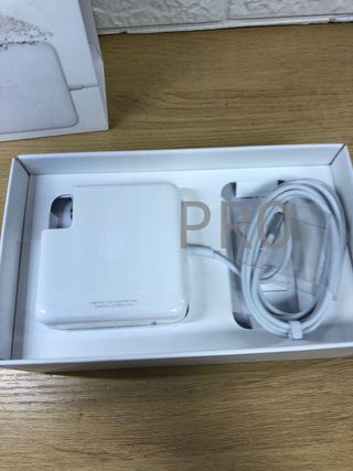 Adattatore di Alimentazione - Apple