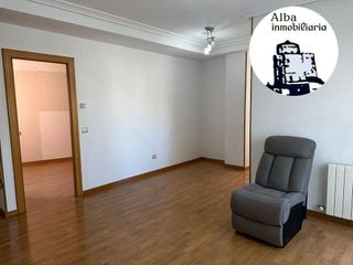 Ático en venta en Alba de Tormes