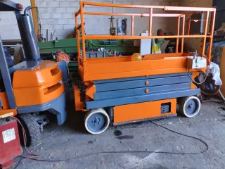 Plataforma Elevadora Tijera Naranja/Gris