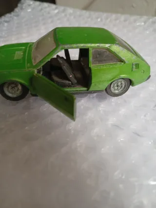 Miniatura Seat 1200 1:43