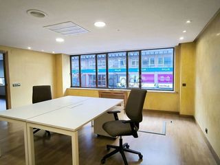 Oficina en alquiler en Zona Teatro Campoamor en Oviedo