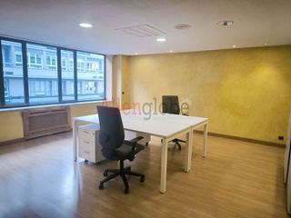 Oficina en alquiler en Zona Teatro Campoamor en Oviedo