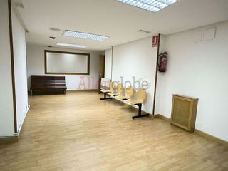 Oficina en alquiler en Zona Teatro Campoamor en Oviedo