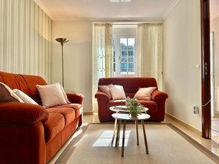 Casa pareada en alquiler en Parroquias de Santiago en Santiago de Compostela