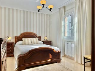 Casa pareada en alquiler en Parroquias de Santiago en Santiago de Compostela