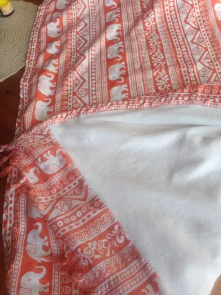 Pareo playa elefantes naranja y blanco