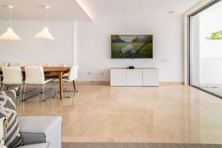 Casa adosada en alquiler en Río Real en Marbella