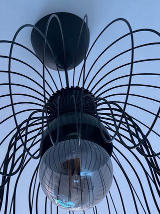 Lámpara de techo negra