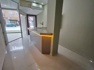 Despacho/Consulta Privada en Local Prime