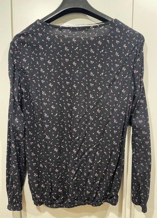 Blusa estampada floral coll V