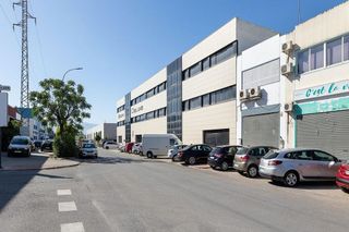 Local comercial en venta en Albolote