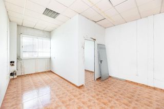 Local comercial en venta en Albolote