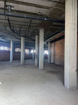 Local comercial en venta en Palacios y Villafranca (Los)