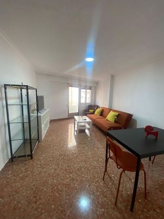 Piso en alquiler en Villena
