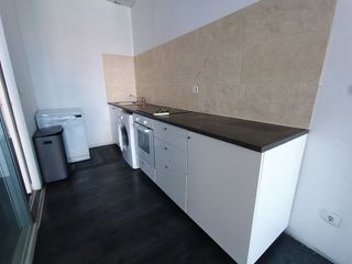 Oficina en alquiler en Zona Industrial en Alcobendas