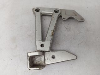 Soporte Estribera Trasera Izquierda Suzuki Gsf Ban