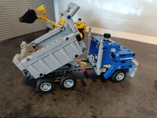 Lego Technic 42023 Construction Crew