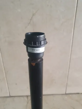 Lámpara de mesa base acero inoxidable 60W